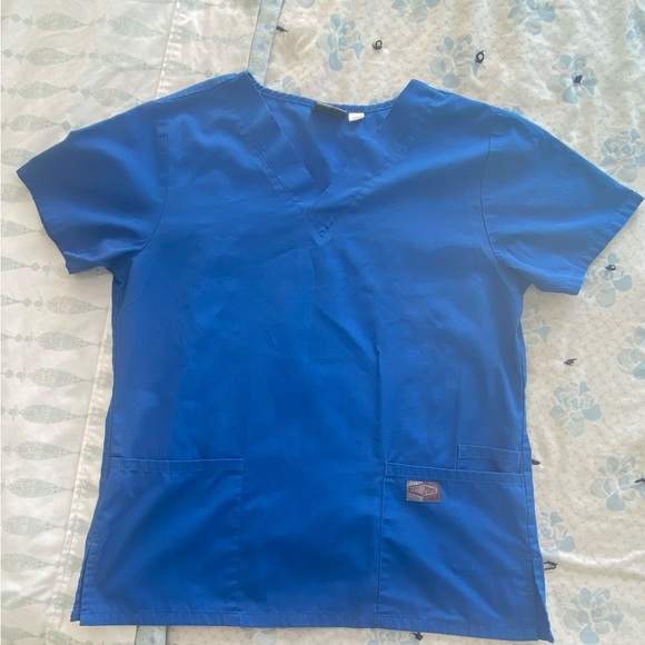 Scrub Zone scrub top - Picture 1 of 4